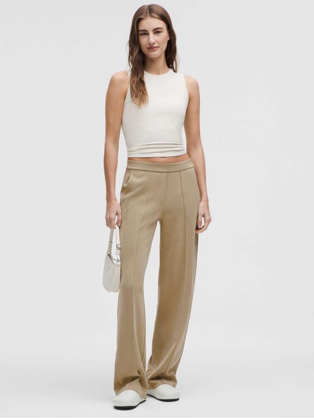 Lululemon Softstreme Pintuck Mid-Rise Pant in Sheer Oak